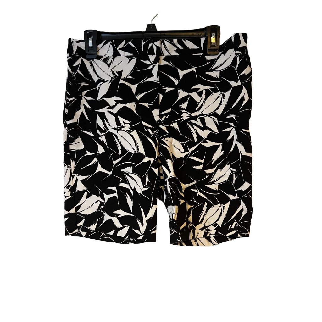 Mario Serrani Womens Shorts Bermuda Mid Rise Pockets White Black Comfort Stretch